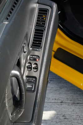 1998 Acura NSX in Spa Yellow over Black