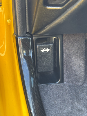 1998 Acura NSX in Spa Yellow over Black