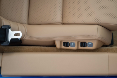 2004 Acura NSX in Long Beach Blue over Tan