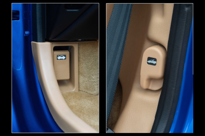 2004 Acura NSX in Long Beach Blue over Tan