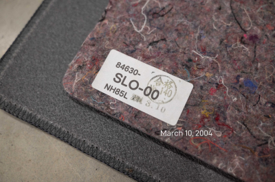 2004 Acura NSX in Long Beach Blue over Tan