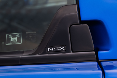 2004 Acura NSX in Long Beach Blue over Tan