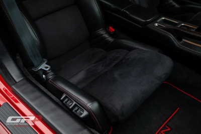 1999 Acura NSX in New Formula Red over Black