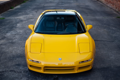 1999 Acura NSX in Spa Yellow over Black