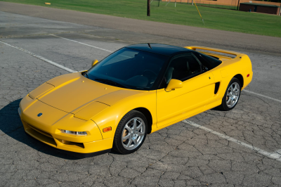 1999 Acura NSX in Spa Yellow over Black