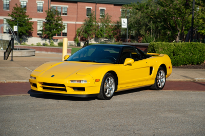 1999 Acura NSX in Spa Yellow over Black