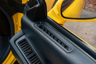1999 Acura NSX in Spa Yellow over Black