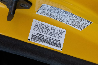 1999 Acura NSX in Spa Yellow over Black
