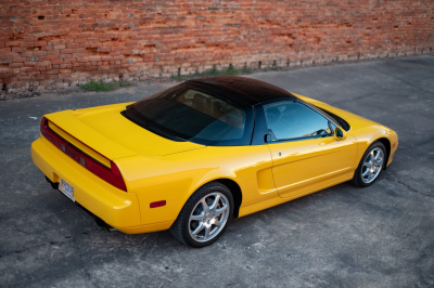 1999 Acura NSX in Spa Yellow over Black
