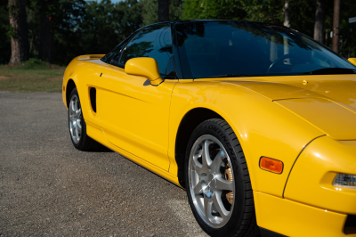 1999 Acura NSX in Spa Yellow over Black