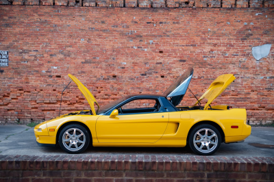 1999 Acura NSX in Spa Yellow over Black