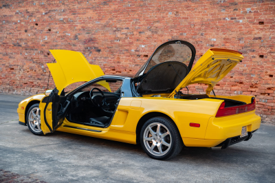 1999 Acura NSX in Spa Yellow over Black
