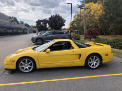 2002 Acura NSX in Spa Yellow over Black