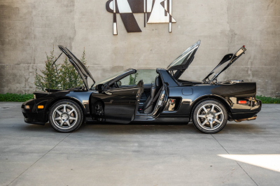 1995 Acura NSX in Berlina Black over Black