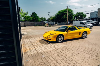 2000 Acura NSX in Spa Yellow over Black