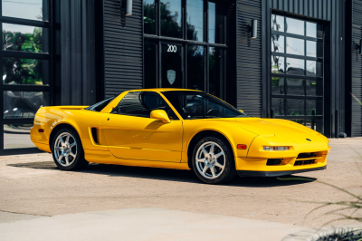 2000 Acura NSX in Spa Yellow over Black