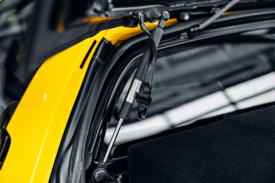 2000 Acura NSX in Spa Yellow over Black