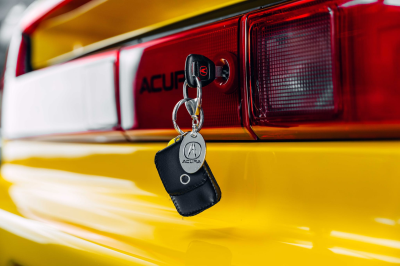 2000 Acura NSX in Spa Yellow over Black