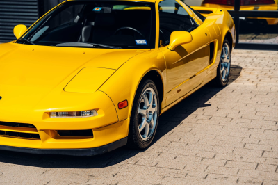 2000 Acura NSX in Spa Yellow over Black