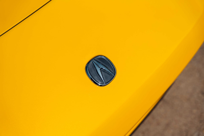 2000 Acura NSX in Spa Yellow over Black