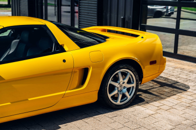 2000 Acura NSX in Spa Yellow over Black