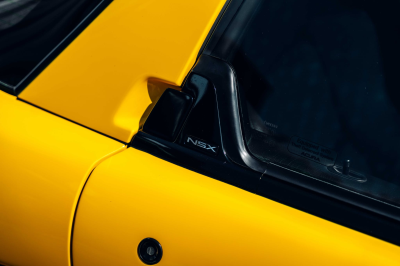 2000 Acura NSX in Spa Yellow over Black