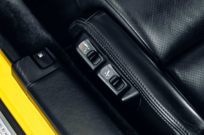 2000 Acura NSX in Spa Yellow over Black