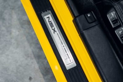 2000 Acura NSX in Spa Yellow over Black