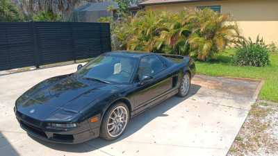1992 Acura NSX in Berlina Black over Ivory