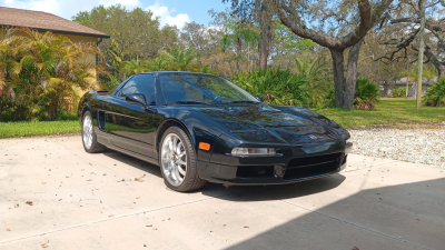 1992 Acura NSX in Berlina Black over Ivory
