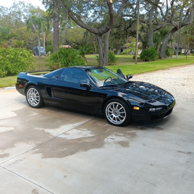 1992 Acura NSX in Berlina Black over Ivory