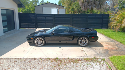 1992 Acura NSX in Berlina Black over Ivory