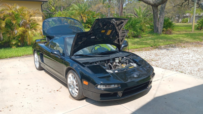 1992 Acura NSX in Berlina Black over Ivory