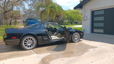 1992 Acura NSX in Berlina Black over Ivory