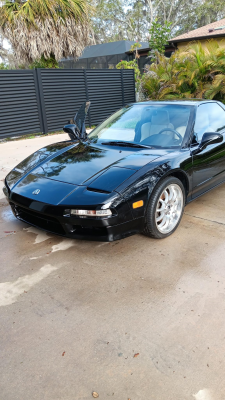 1992 Acura NSX in Berlina Black over Ivory