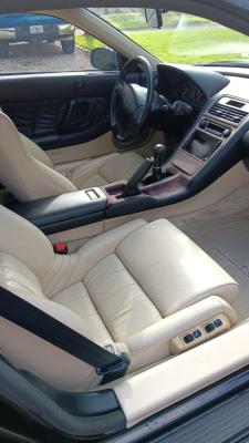 1992 Acura NSX in Berlina Black over Ivory