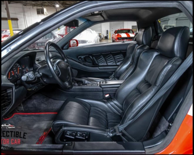 1992 Acura NSX in Formula Red over Black