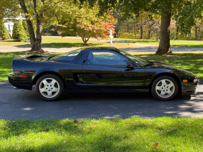 1991 Acura NSX in Berlina Black over Black