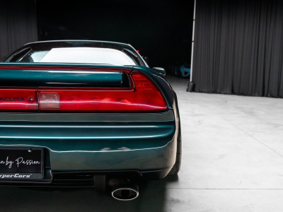 1994 Acura NSX in Green over Black