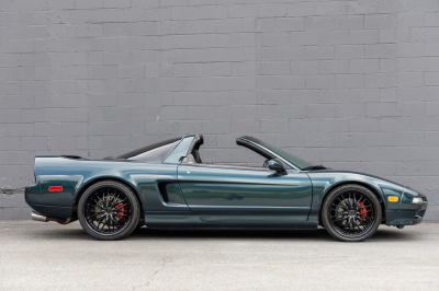 1995 Acura NSX in Green over Black