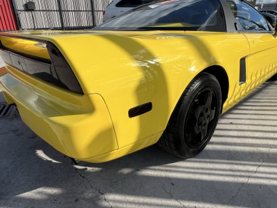 1991 Acura NSX in Spa Yellow over Black