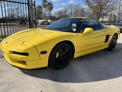 1991 Acura NSX in Spa Yellow over Black