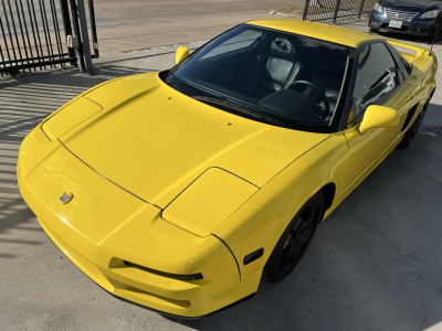 1991 Acura NSX in Spa Yellow over Black