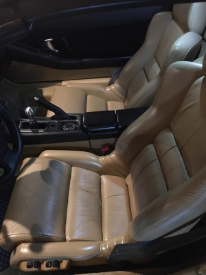 1995 Acura NSX in Berlina Black over Tan