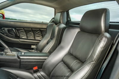 1992 Acura NSX in Formula Red over Black