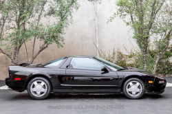 1992 Acura NSX in Berlina Black over Black