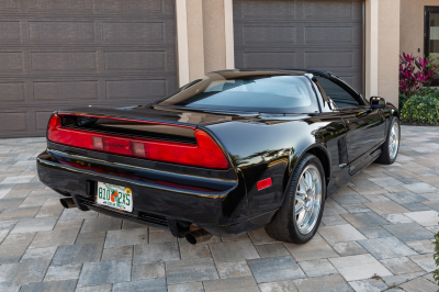 1995 Acura NSX in Berlina Black over Tan