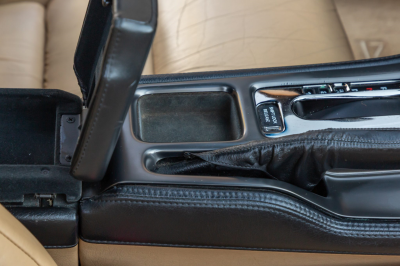 1995 Acura NSX in Berlina Black over Tan