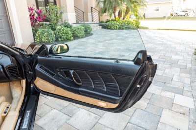 1995 Acura NSX in Berlina Black over Tan