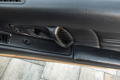 1995 Acura NSX in Berlina Black over Tan